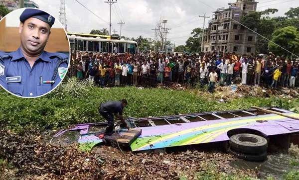 ২০ যাত্রীকে বাঁচানো কনস্টেবল পারভেজের পা কেটে ফেলতে হচ্ছে