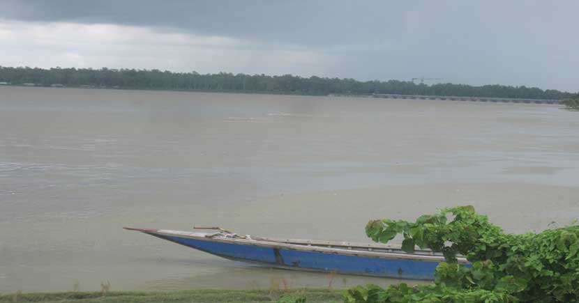 তিস্তার পানিতে ডুবছে পাঁচশতাধিক বাড়ি