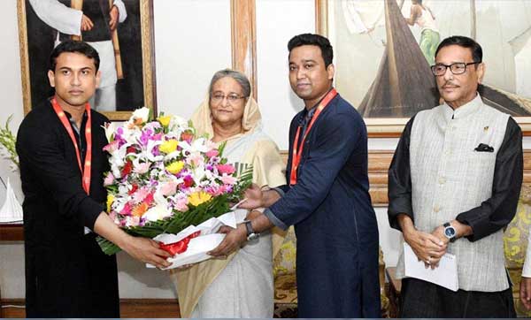 ছাত্রলীগের কেন্দ্রীয় কমিটি ভেঙে দেওয়ার নির্দেশ প্রধানমন্ত্রীর